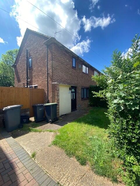 Main image of property: Littlefield Road, Luton, Bedfordshire, LU2