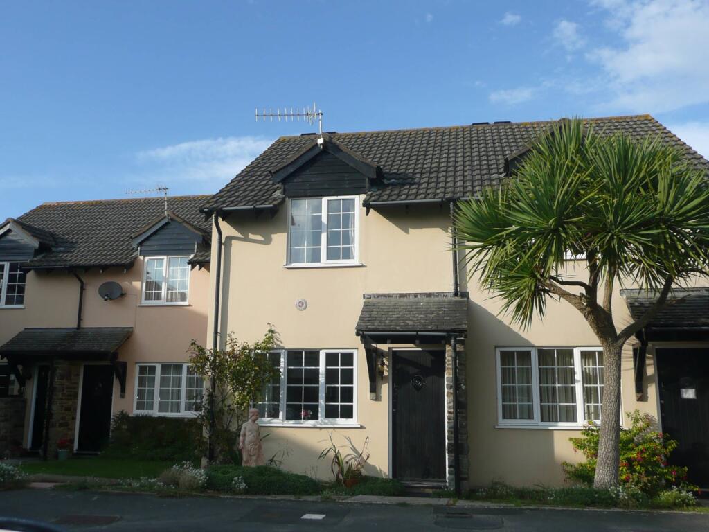 Main image of property: White House Close, Instow