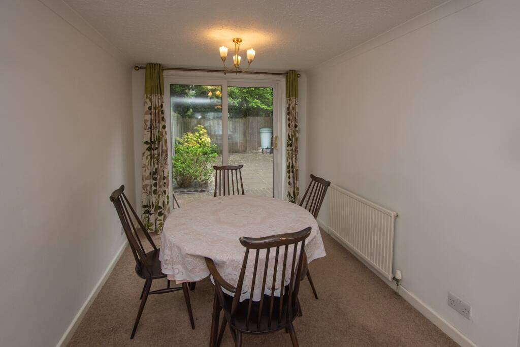 Bartons Place, Northwich photo 3