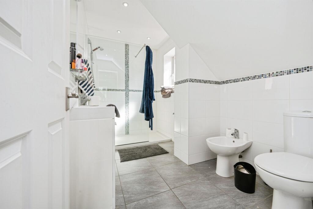 Additional image 15 of Mount Pleasant Lane, Bricket Wood, St. Albans
