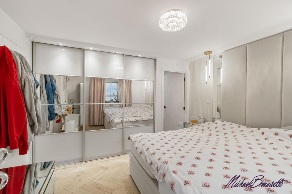 Additional image 15 of Viaduct View, Clayton, Bradford, BD14 6FQ