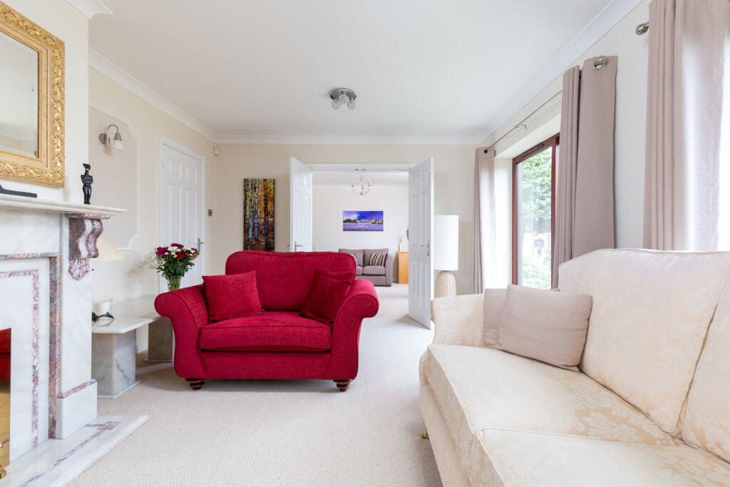 Mossy Bank Close, Queensbury, Bradford, BD13 1PX - View 4