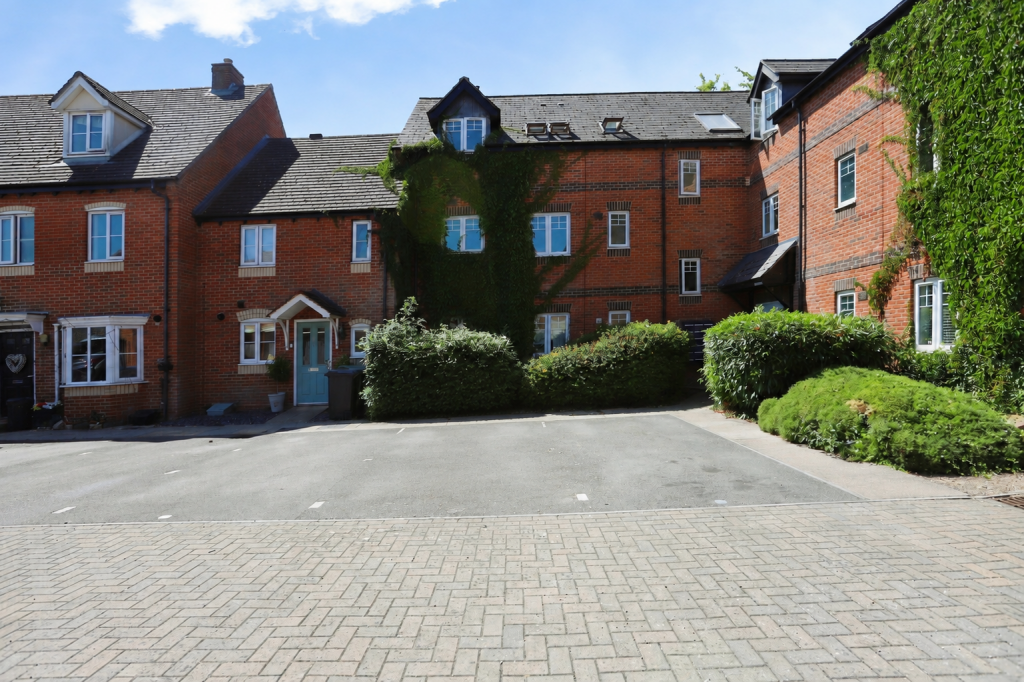 Apartment in Wantage, Charlton