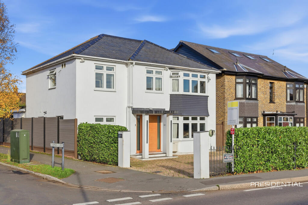 Main image of property: Lambourne Road, Chigwell, IG7