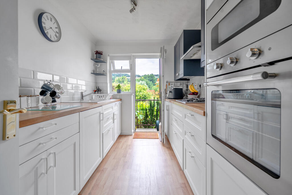 House in Teignbridge, Teignmouth - View 5