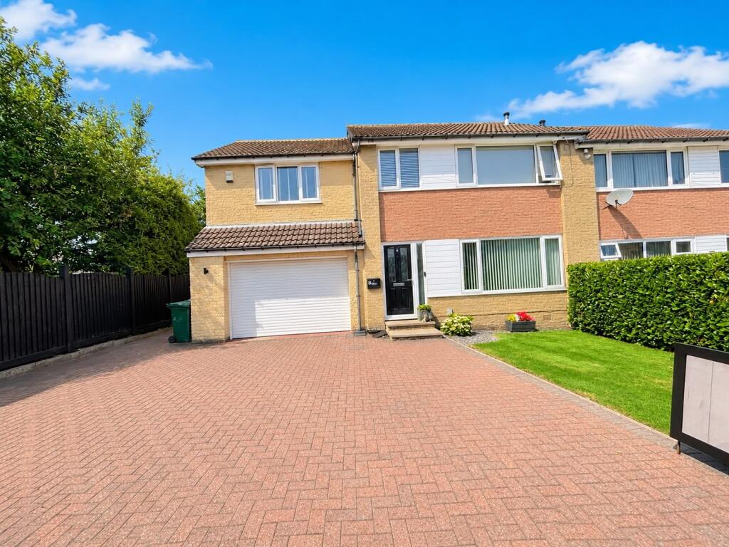 House in Bradford, Clayton