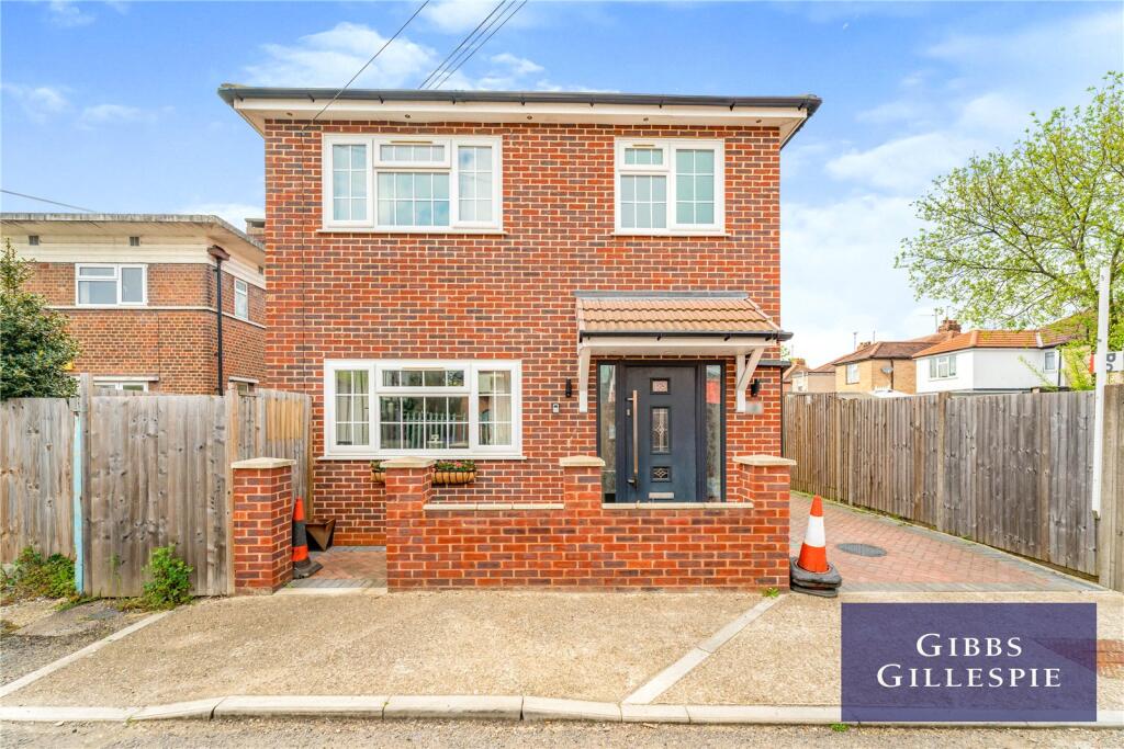 Main image of property: School Approach, Hayes, Middlesex