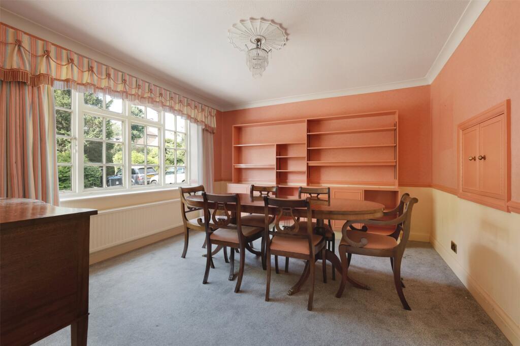 House in Tandridge, Oxted - View 4