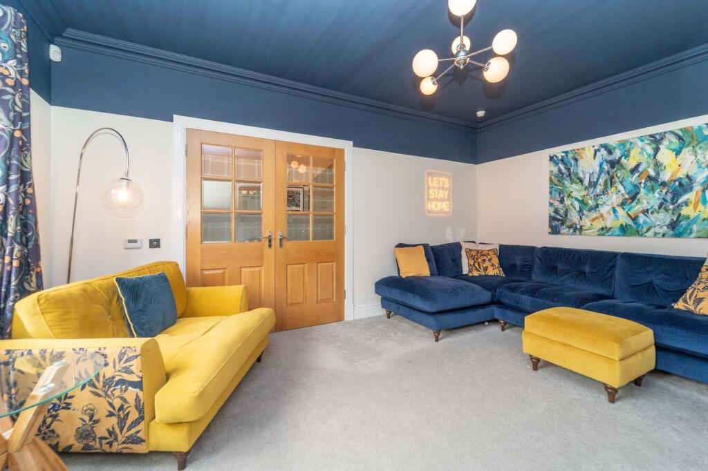 House in Edinburgh - View 2