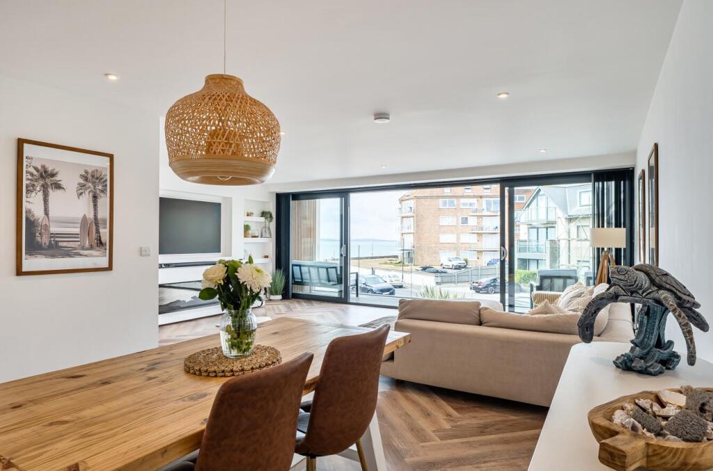 House in Christchurch, Southbourne, Bournemouth - View 5
