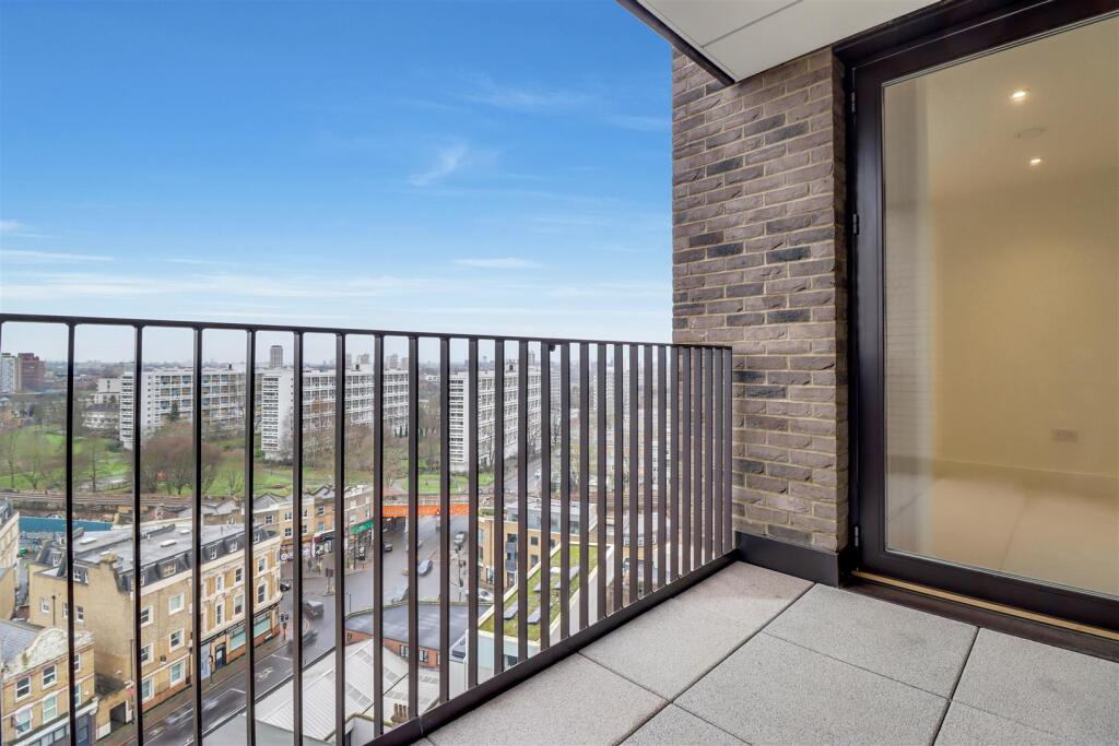 Apartment in London, Myatt's Fields, Loughborough Junction - More