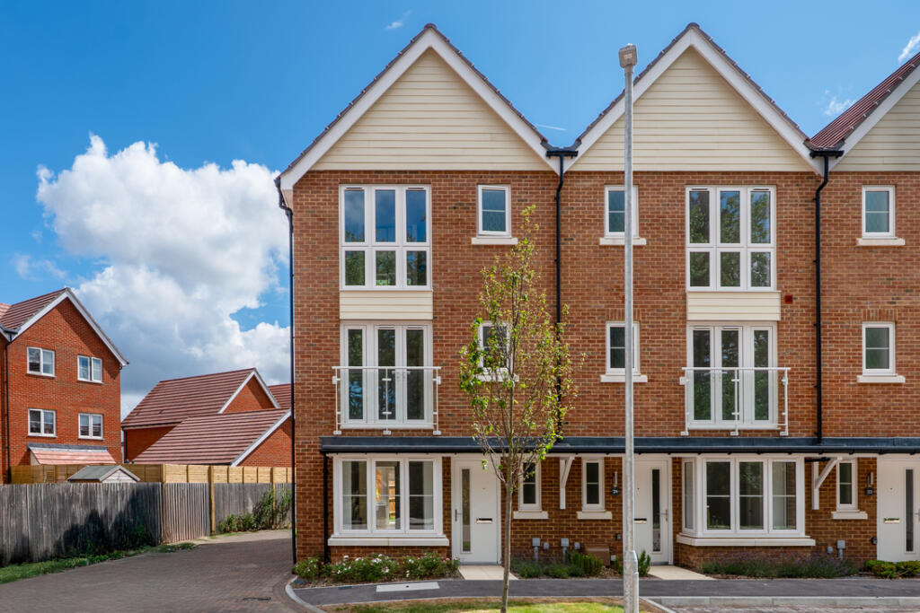 Main image of property: Shopwhyke Road,
Chichester,
PO20 2GD
