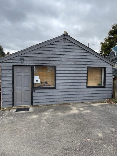 Main image of property: Vinalls Business Centre, Nep Town Road, Henfield, West Sussex, BN5