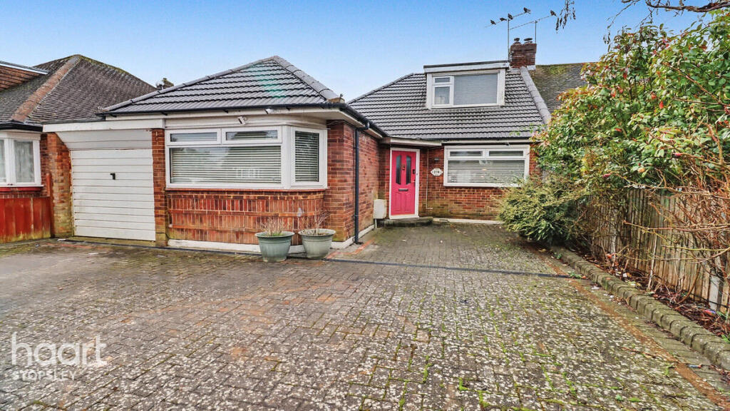 Main image of property: Ashcroft Road, Luton