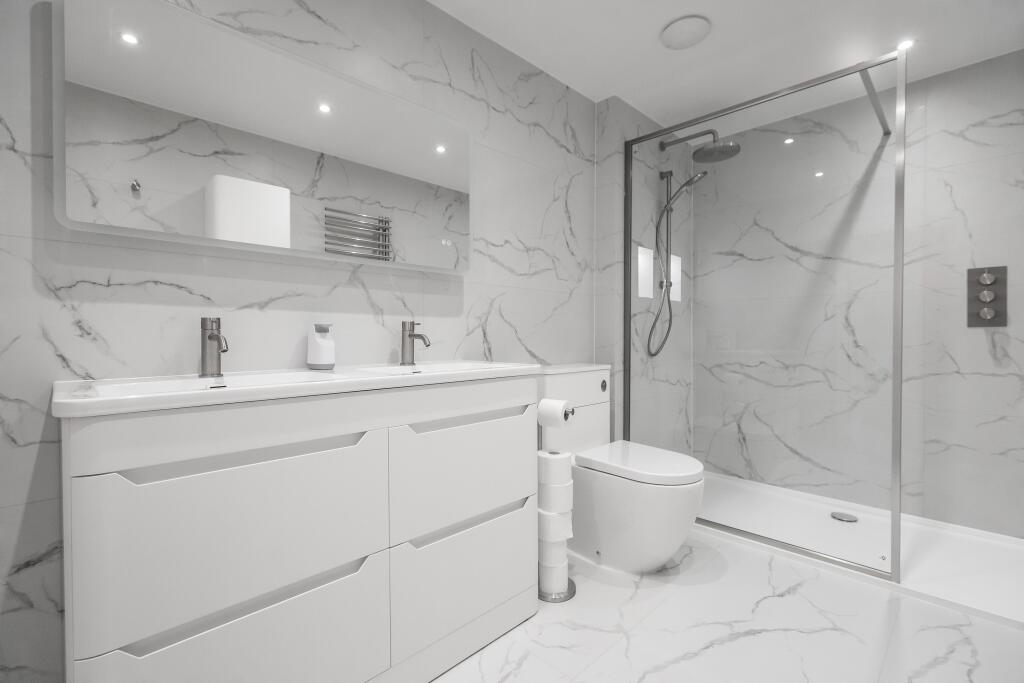 Additional image 15 of De Redvers Road, Poole, 