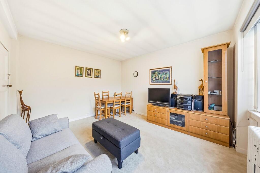 Taymount Rise, Forest Hill, London, SE23 photo 3