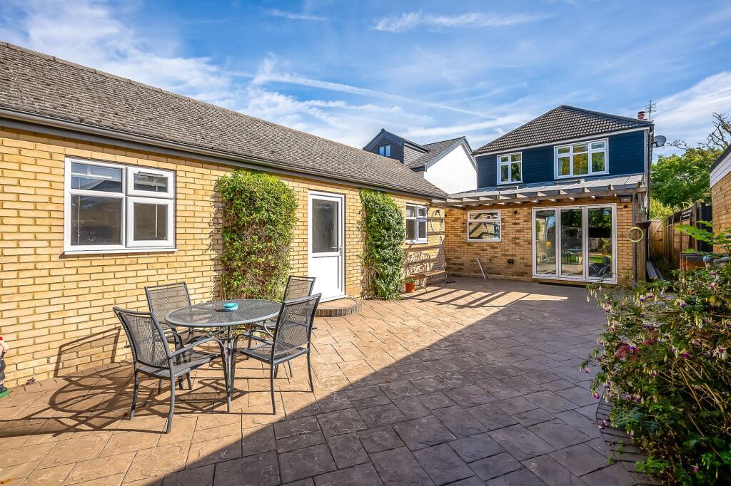 House in Sevenoaks, West Kingsdown - View 4
