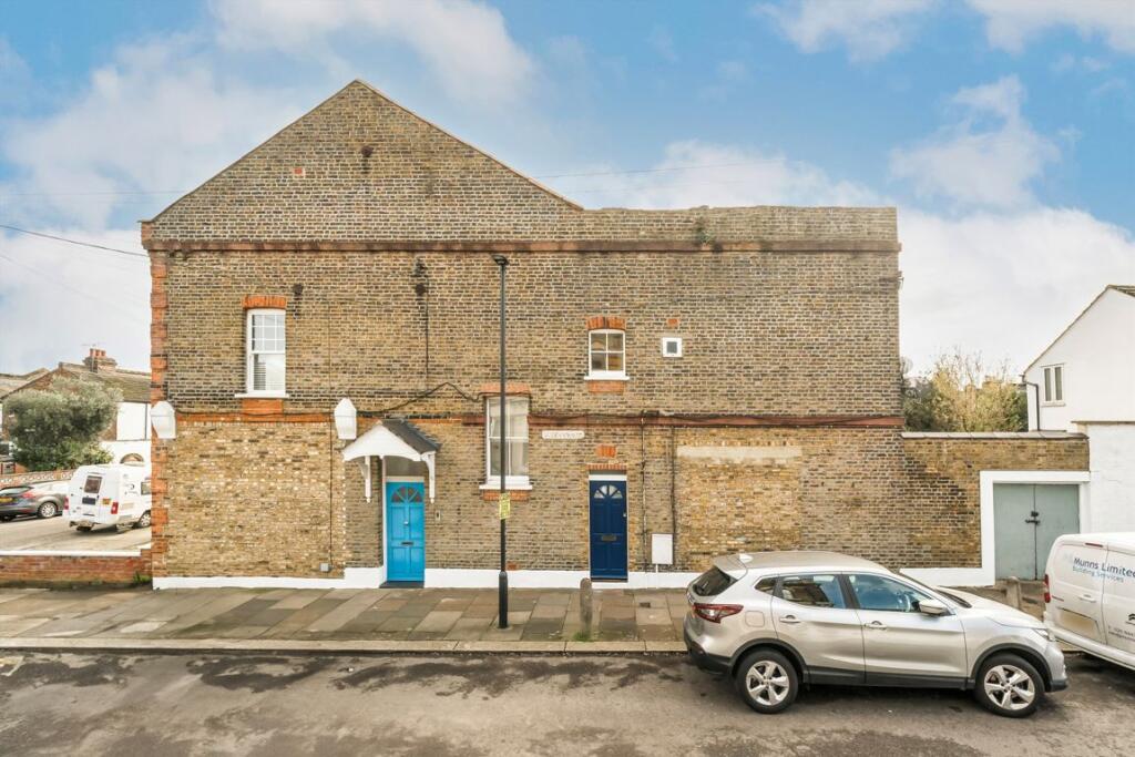 Main image of property: Queens Road, London