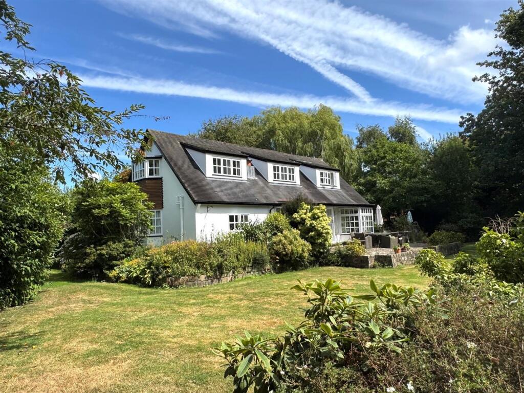 Main image of property: Lilac Avenue, Lytham