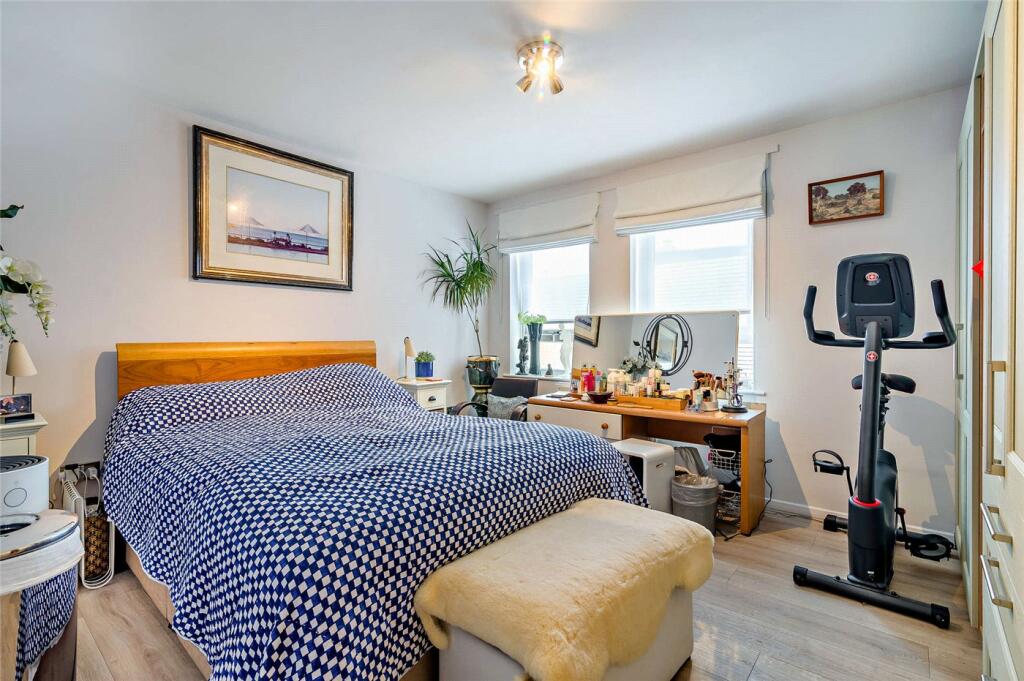 Forester Avenue, Bath, Somerset, BA2 photo 5