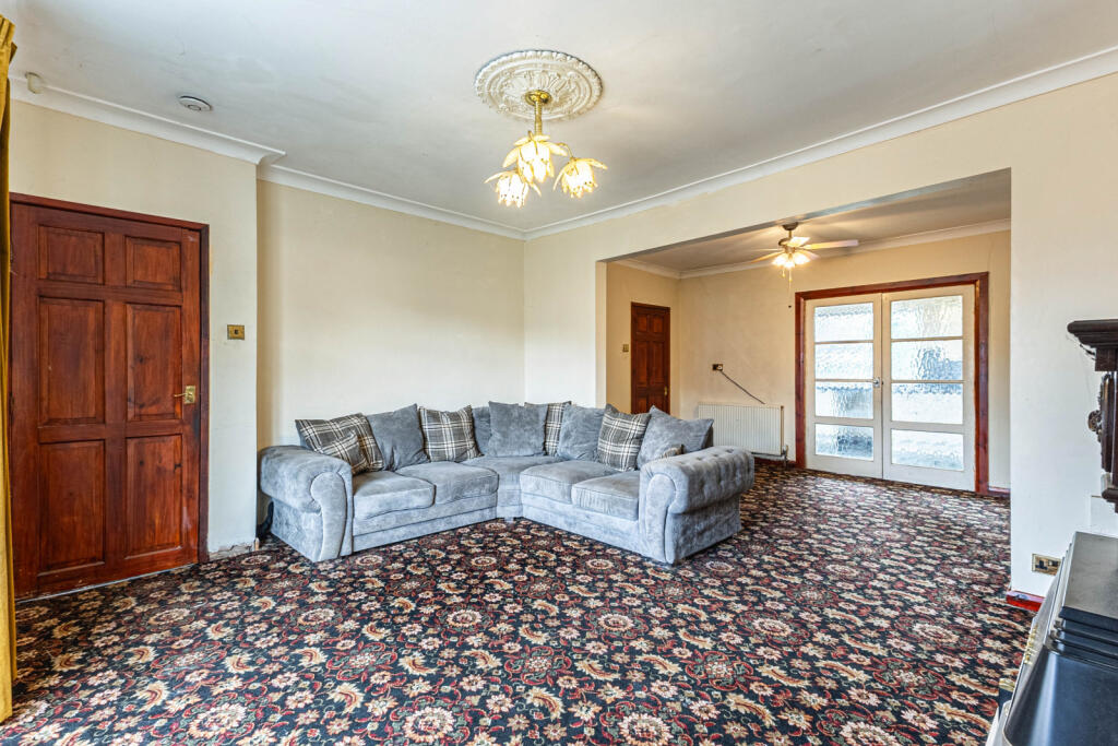Brentlea Avenue, Thornes, WF2 photo 2