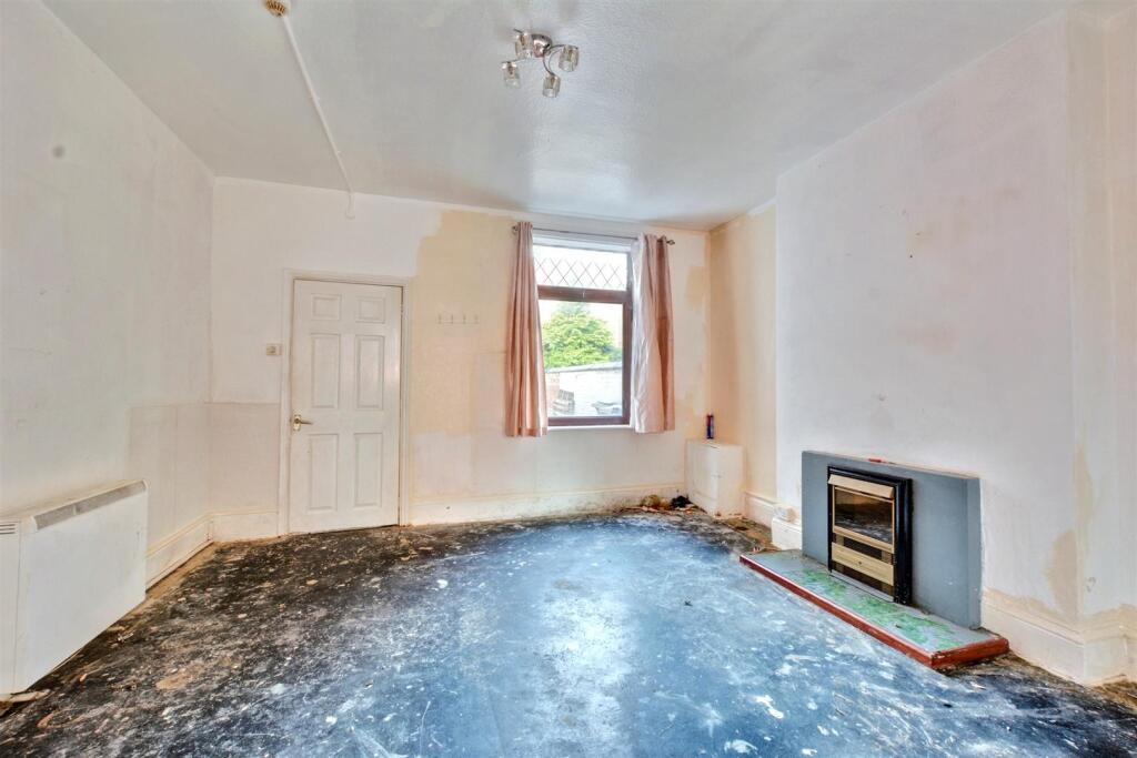 6 Oxford Street, Long Eaton, Nottingham NG10 1JR photo 4