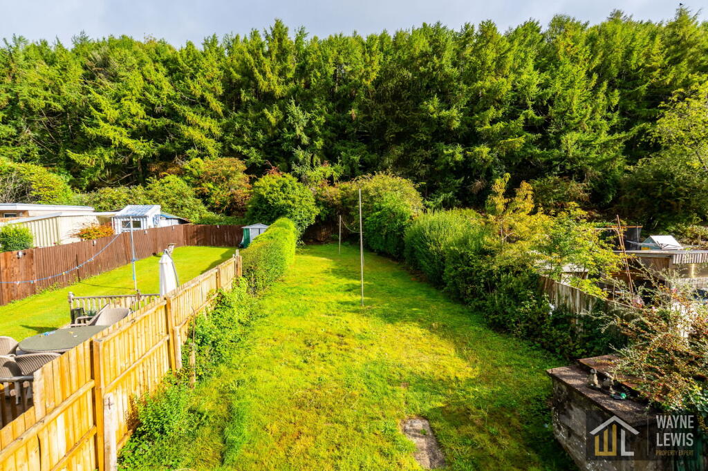 Llanfabon Drive, Trethomas, Caerphilly, CF83 8GW photo 4