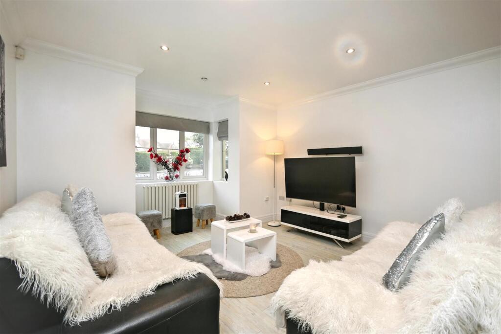 House in Eastbourne, East Sussex - View 5