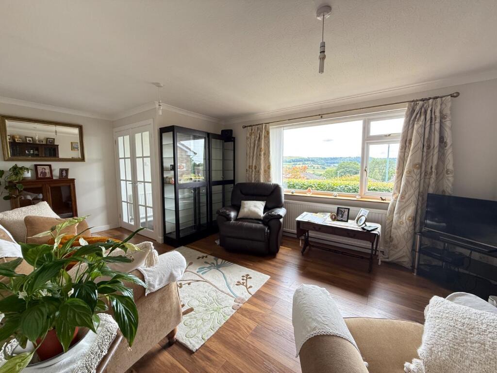 Glynfield Rise, Ebley, Stroud photo 3