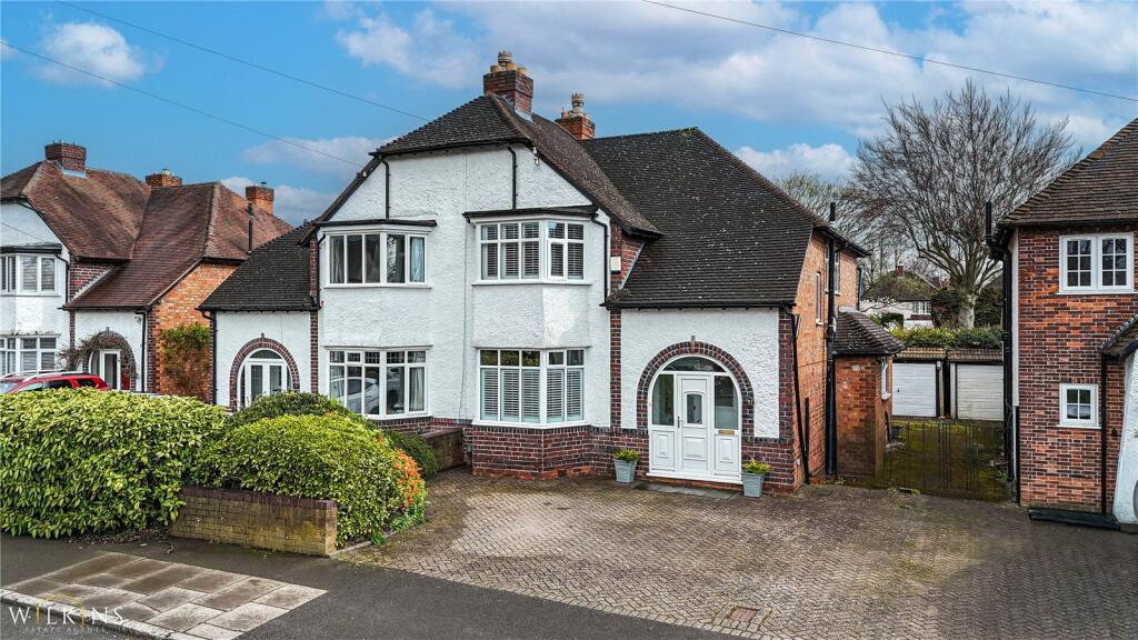 Main image of property: Green Lanes, Wylde Green, Sutton Coldfield, West Midlands, B73