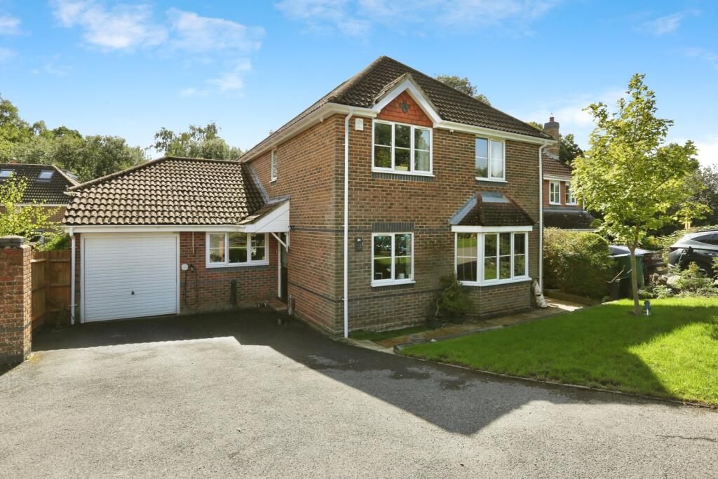 Main image of property: Shorewood Close, Warsash, Southampton, Hampshire, SO31