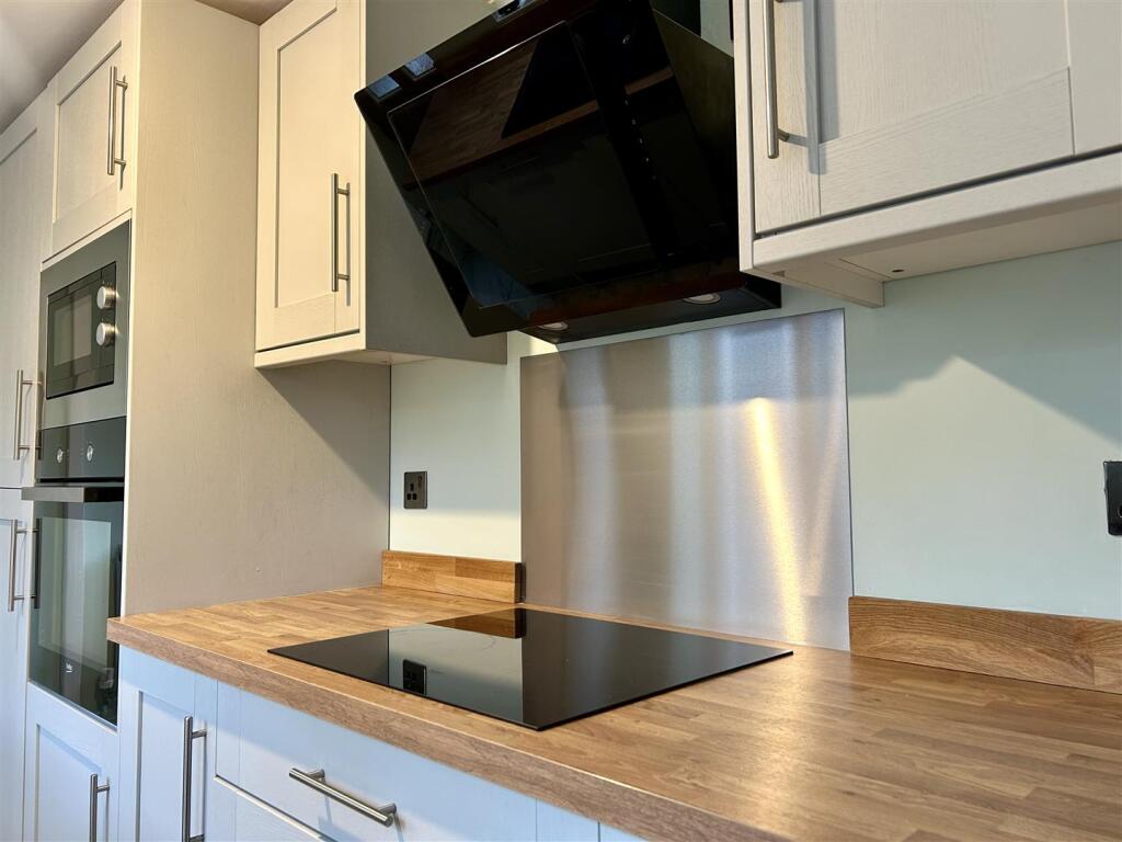 Additional image 18 of Vicarage Road, Halesowen