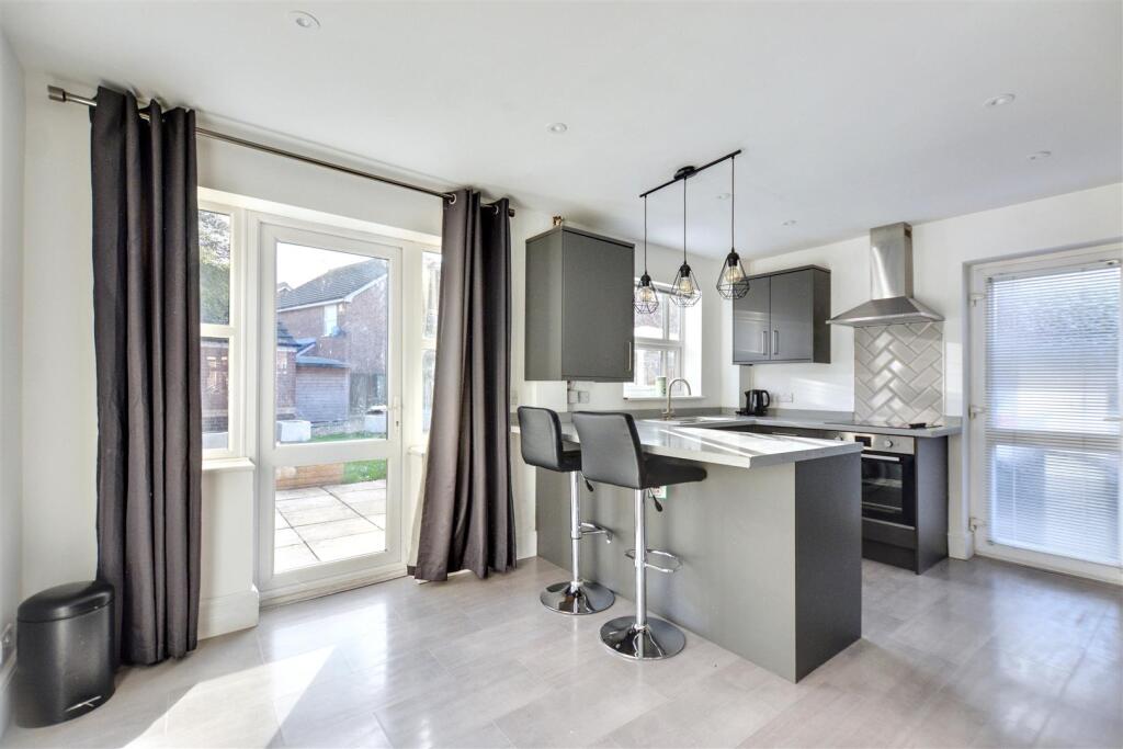 House in Nottingham, Toton - View 5