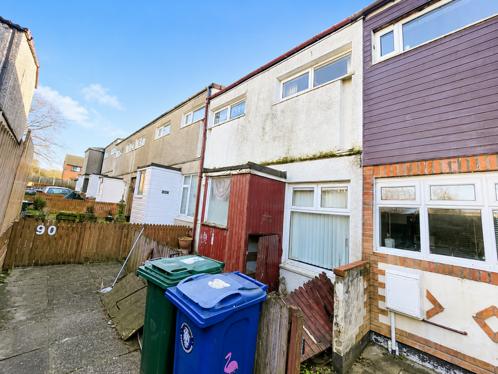3-bed terraced on 88 Beechtrees Mews, Skelmersdale, WN8 9HB, £20,000