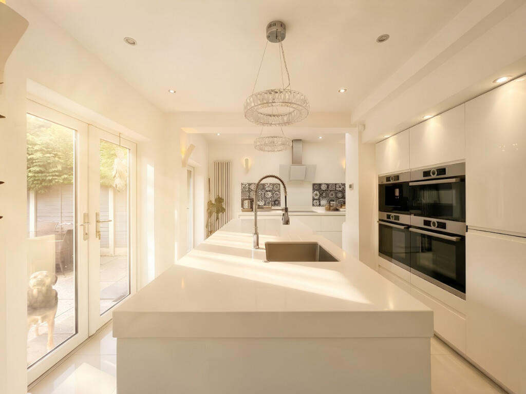 House in Birmingham, West Heath - View 4