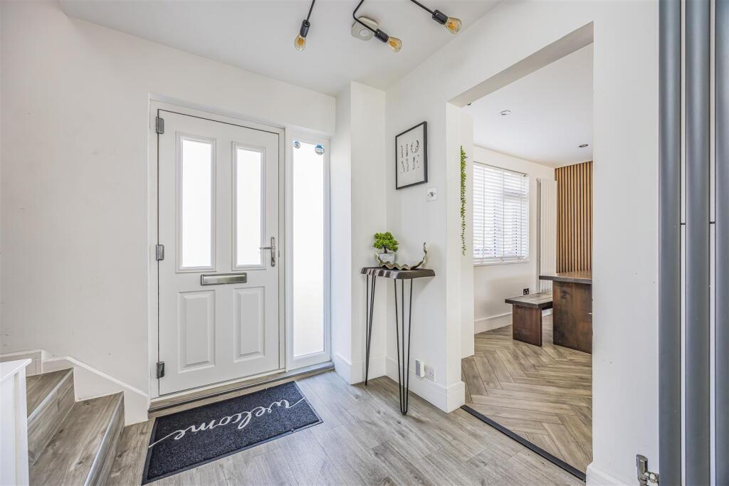 House in Portsmouth - View 5