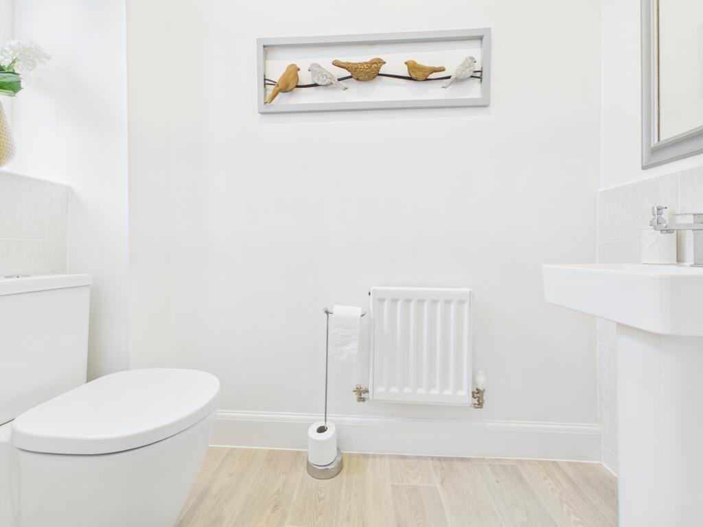 Clifton Drive, Littleover photo 4