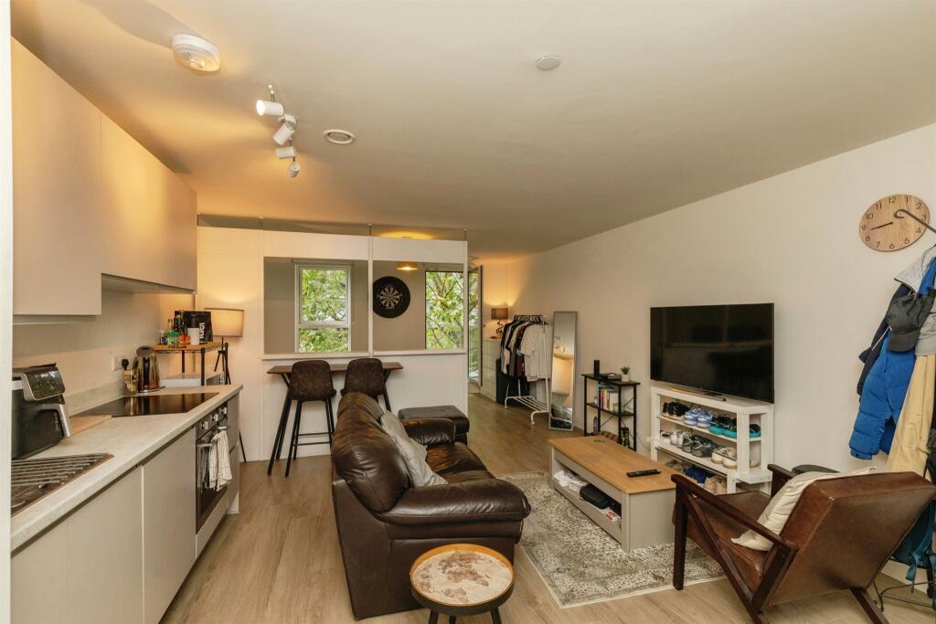 Apartment in Bristol, City of Bristol - View 3