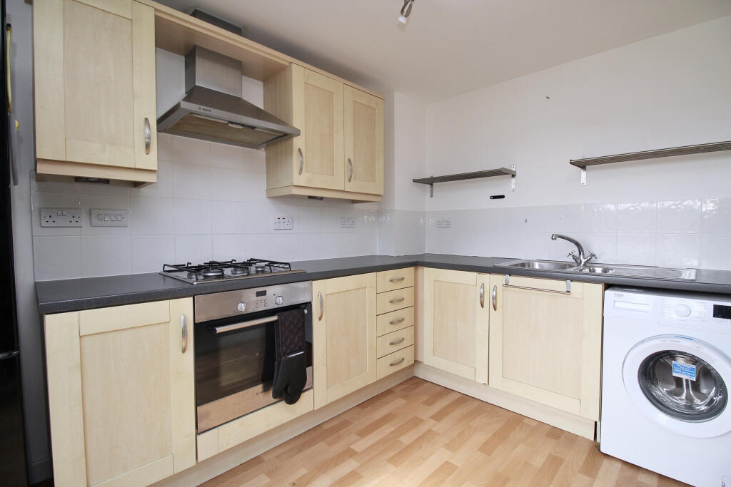 Apartment in Street, Somerset - More