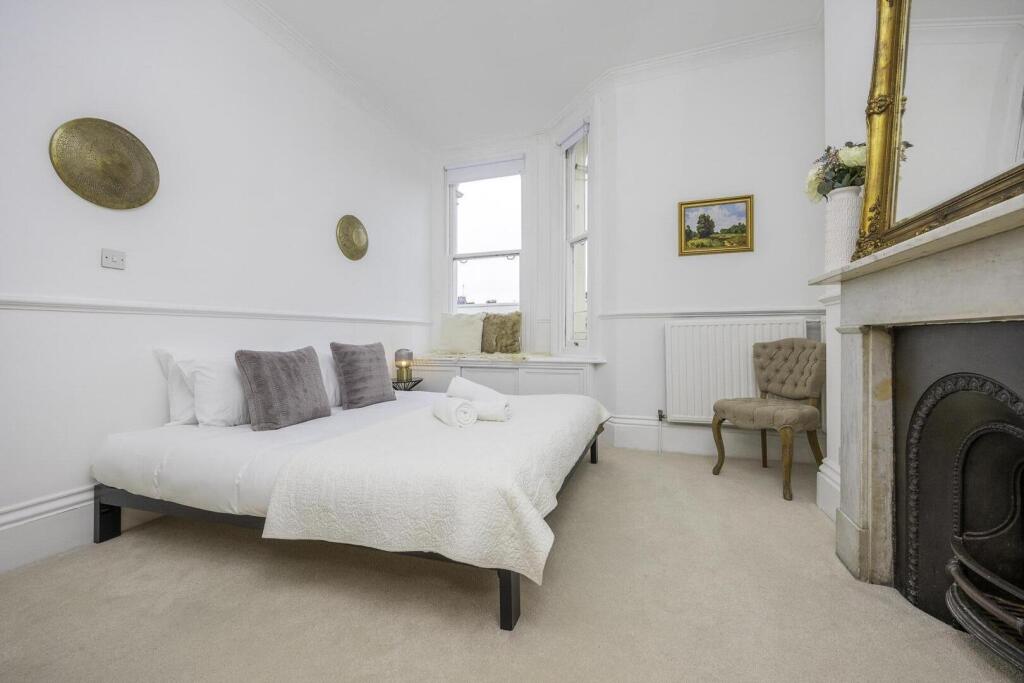 Apartment in Brighton, Brunswick - View 3