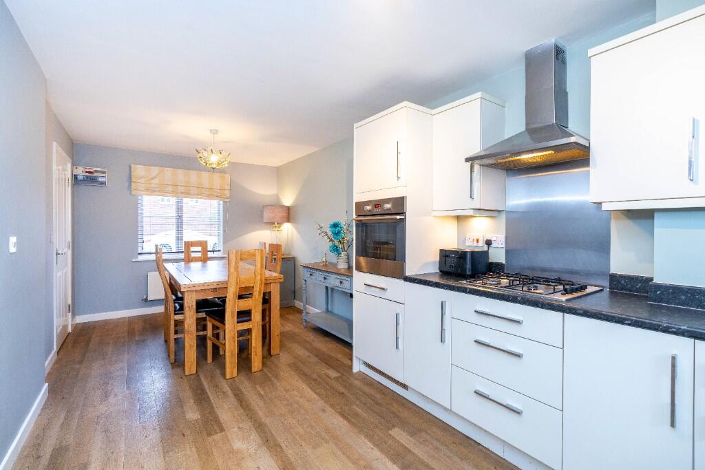 Charter Avenue, Market Deeping, PE6 photo 3