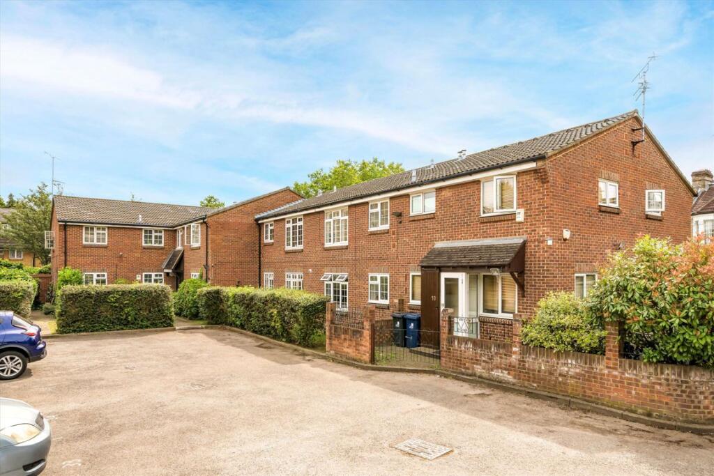 Main image of property: Avenue Road, Acton