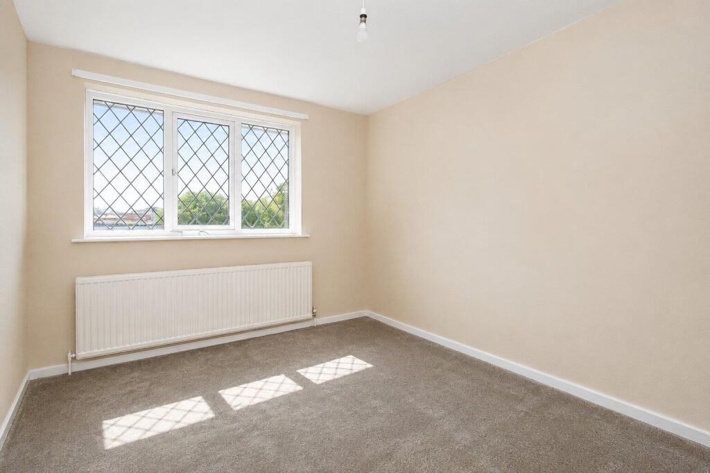 House in Wakefield, West Yorkshire - More