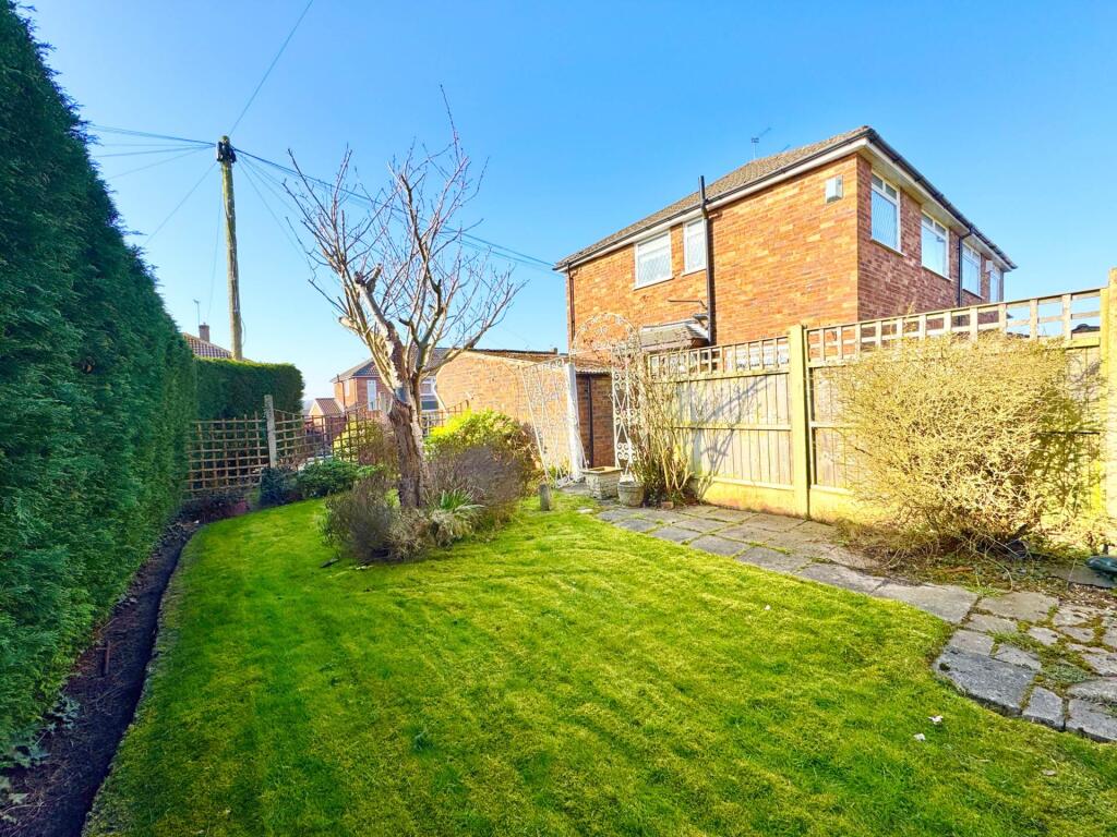 Lynton Way, Windle – pohled 5