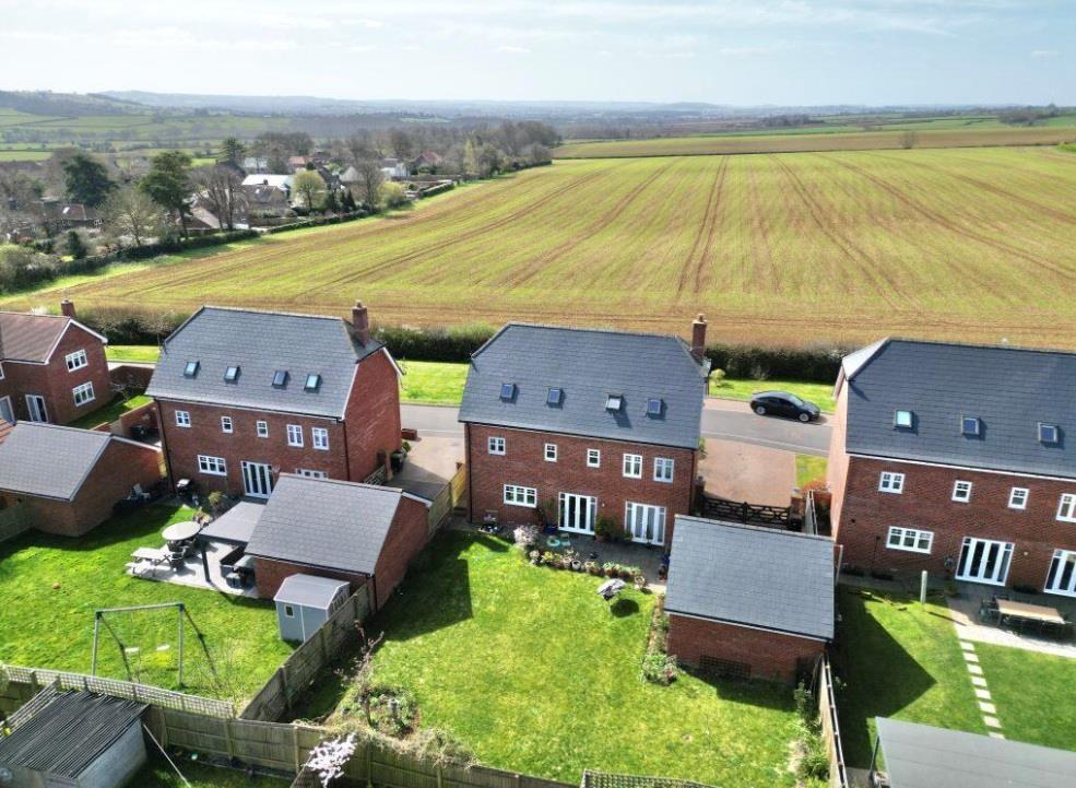 Mildenhall Road, Sherborne photo 2