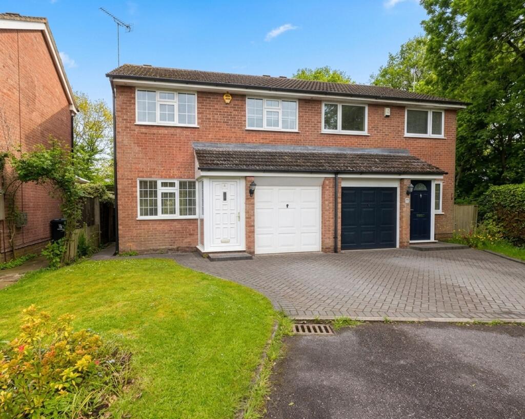 Main image of property: Dunoon Close, Holmes Chapel, CW4
