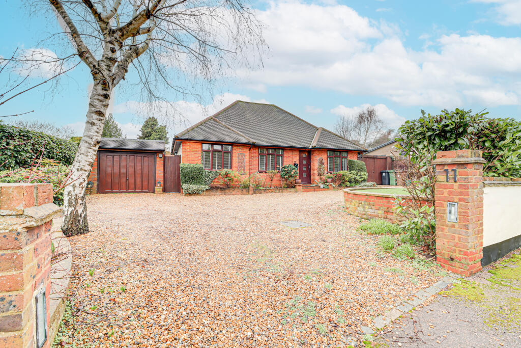 Main image of property: Castle Rise, Wheathampstead, Hertfordshire, AL4