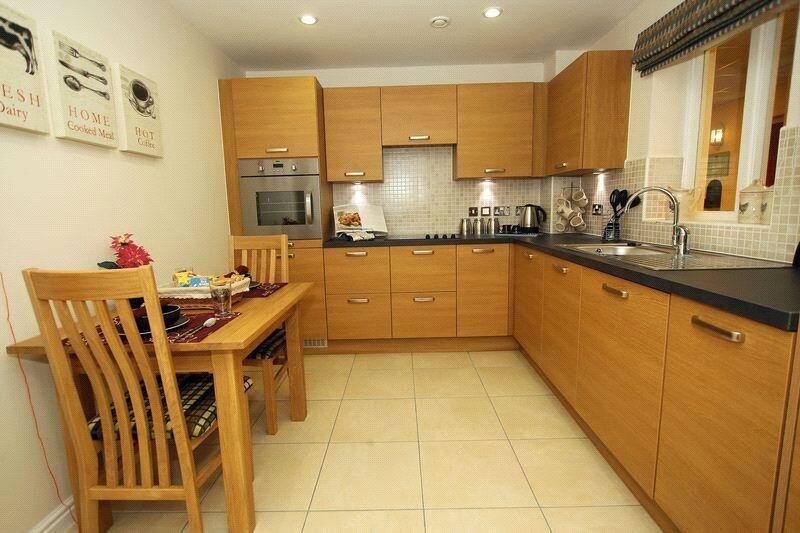 Apartment in Birmingham, West Midlands - View 5