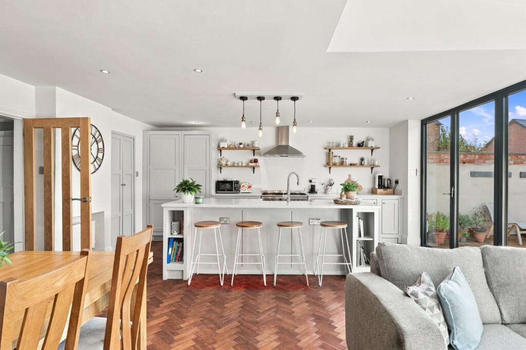 House in Warrington - View 3