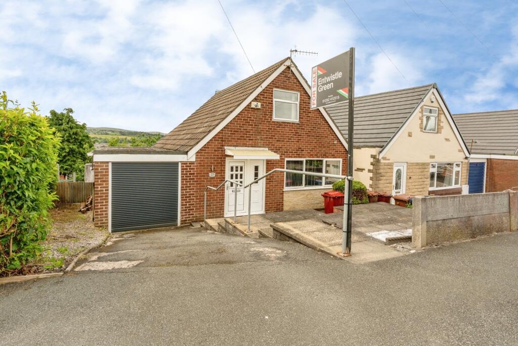 Main image of property: Longworth Avenue, BURNLEY, Lancashire, BB10
